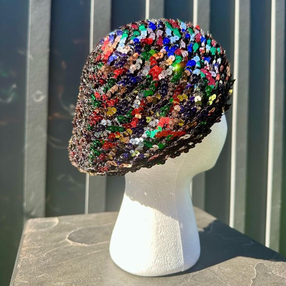 Vintage 1980s Multicolor Sequin Beret - Picture 4 of 5